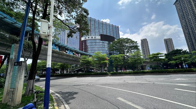 佛山街坊报料：多地电